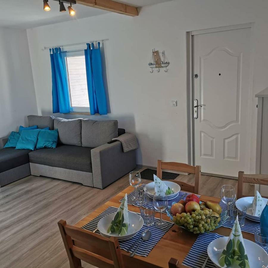 Przystan Jastrzebia Z Alpakami Holiday home *